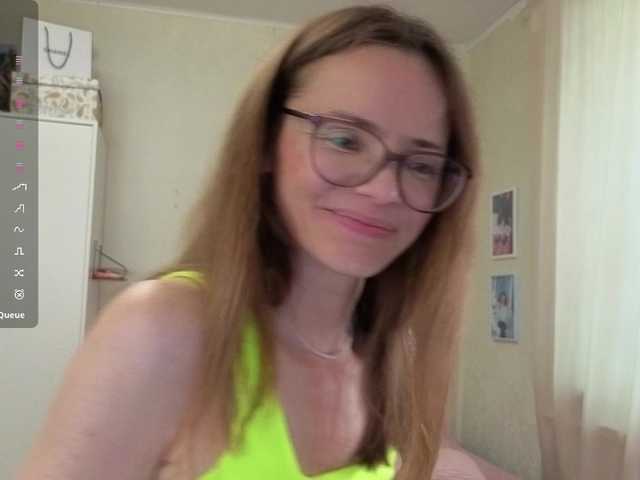 mmmayday live cam on BongaCams