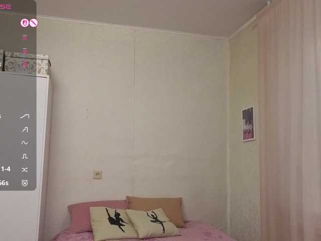 mmmayday live cam on BongaCams