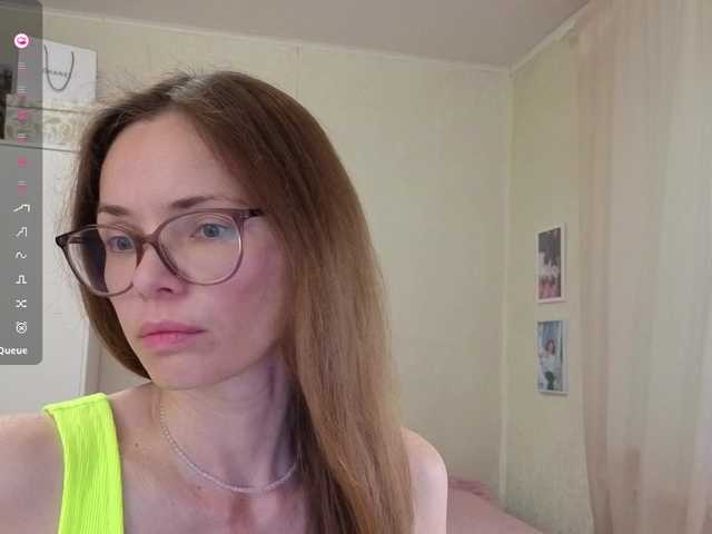 mmmayday live cam on BongaCams