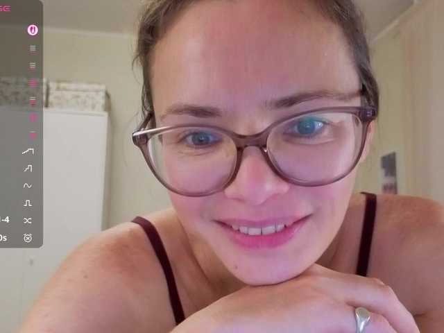 mmmayday live cam