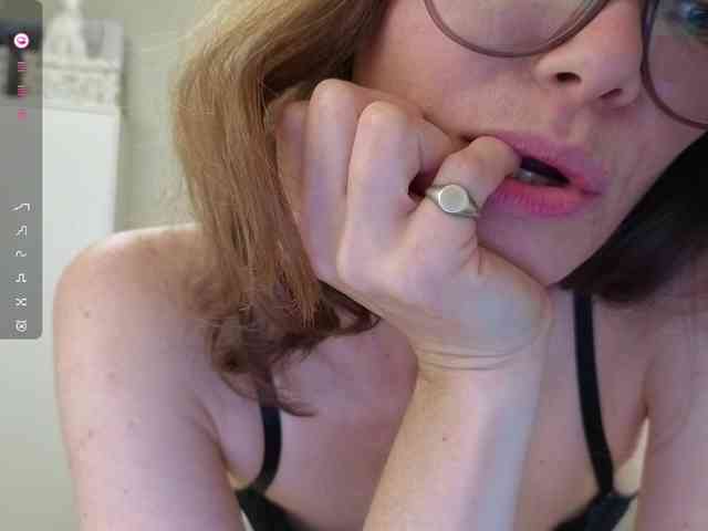 mmmayday webcam