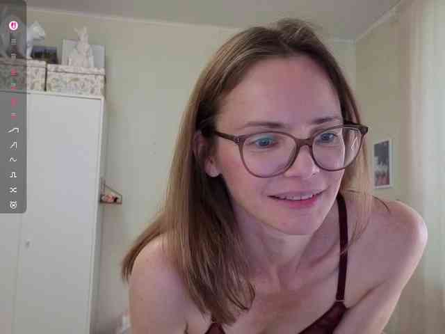 mmmayday webcam