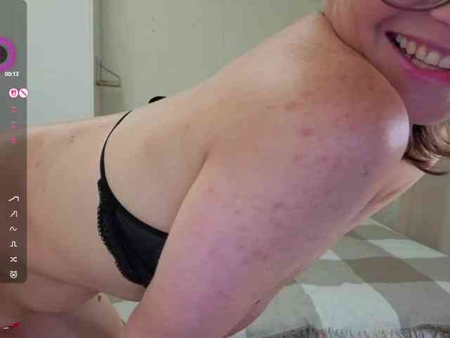 mmmayday webcam