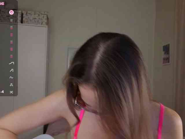 mmmayday webcam