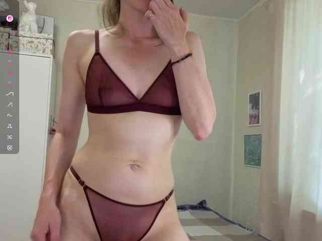 mmmayday Sex Cam Show