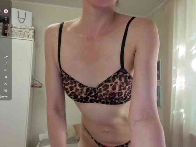 mmmayday webcam