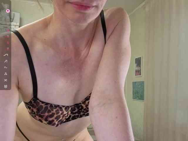 mmmayday webcam