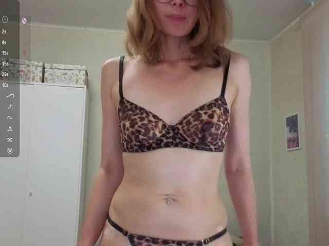 mmmayday webcam