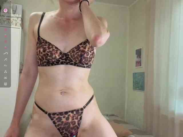 mmmayday webcam