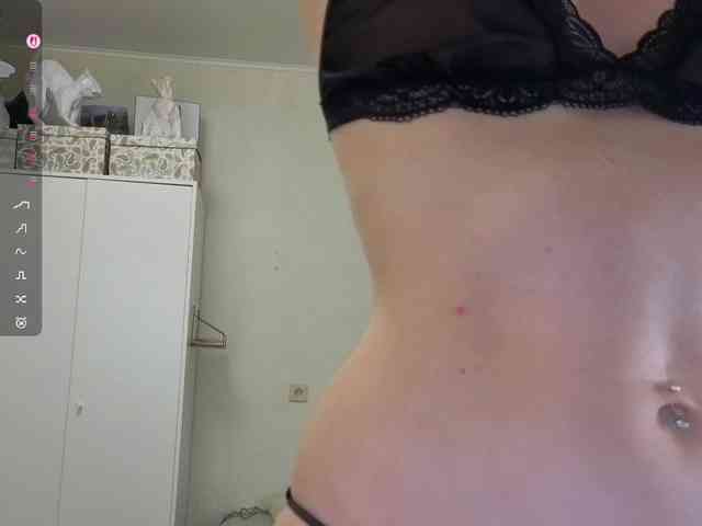 mmmayday webcam