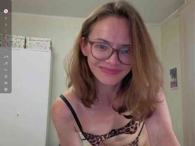 mmmayday webcam