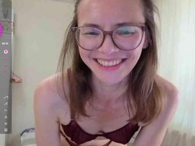 mmmayday webcam