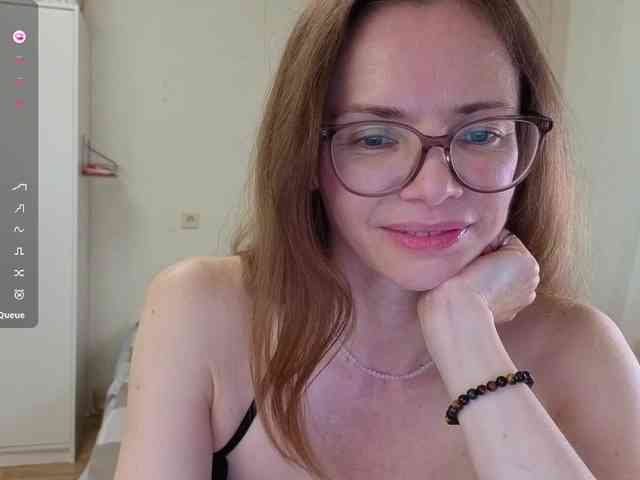 mmmayday webcam
