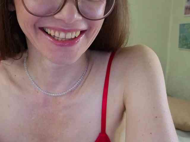 mmmayday webcam