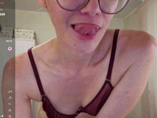 mmmayday webcam