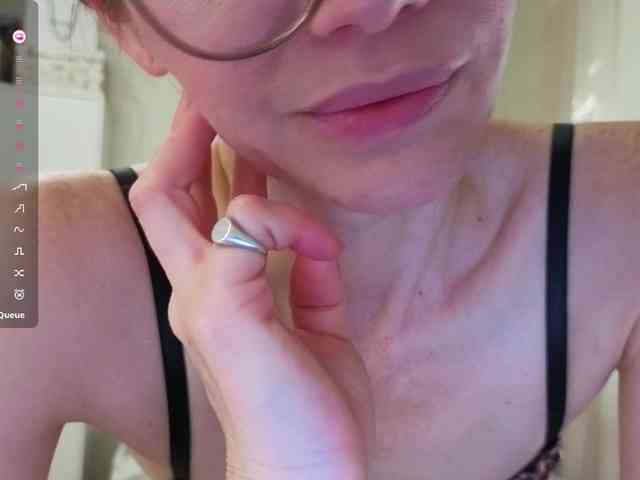 mmmayday webcam