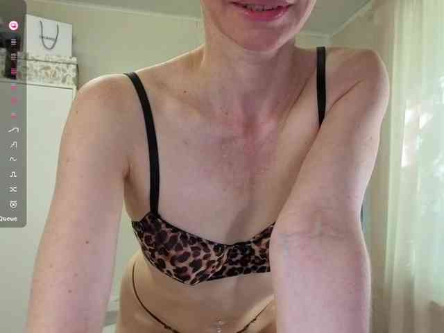 mmmayday webcam