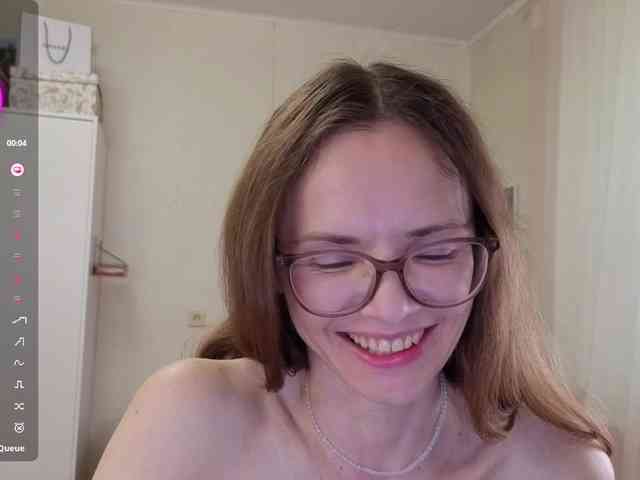 mmmayday webcam