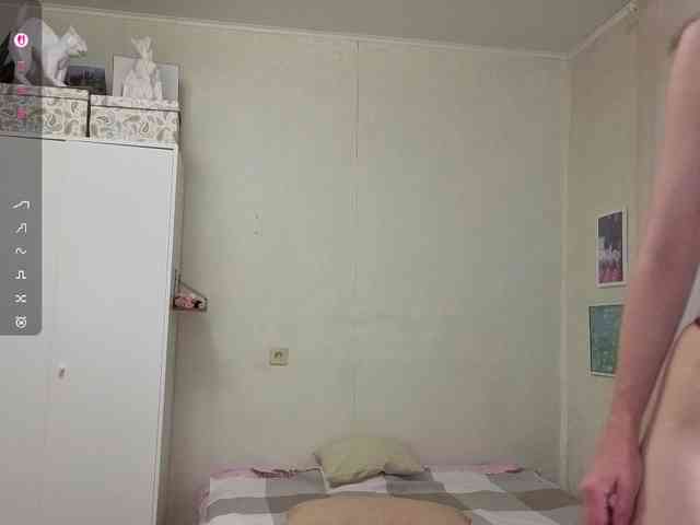 mmmayday webcam