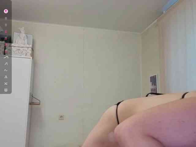 mmmayday webcam