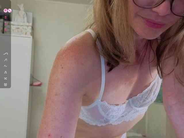 mmmayday webcam
