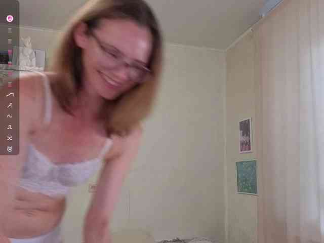 mmmayday webcam