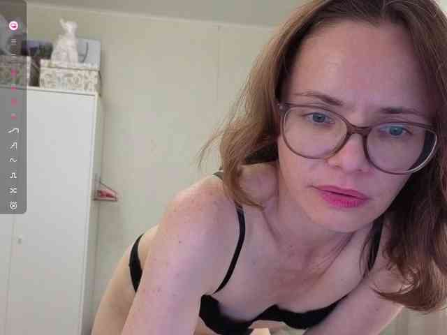 mmmayday webcam