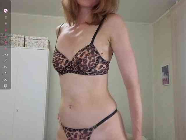 mmmayday webcam