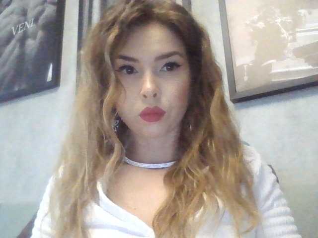Tender1Gaze live cam on BongaCams