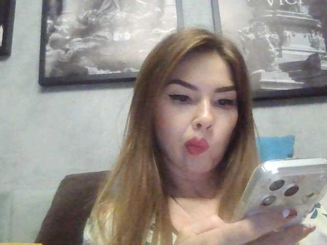Tender1Gaze live cam on BongaCams