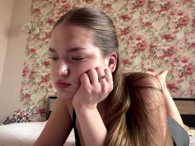 lizzzanatoo