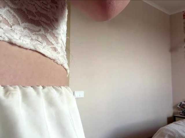 lizzzanatoo live cam on BongaCams