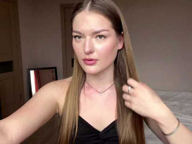 lizzzanatoo