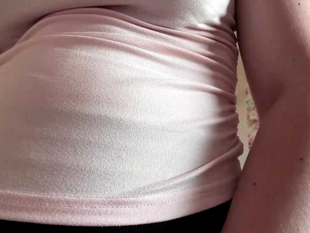 lizzzanatoo live cam on BongaCams