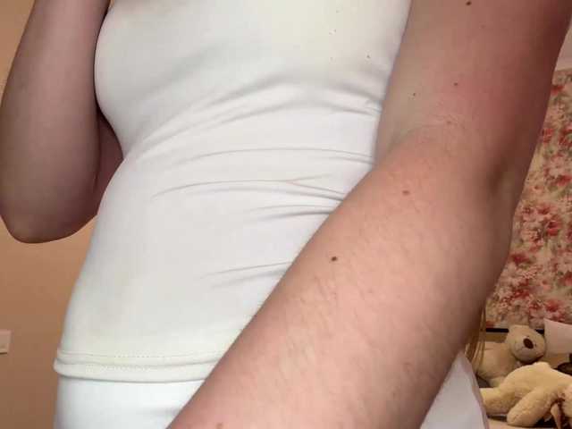 lizzzanatoo live cam on BongaCams