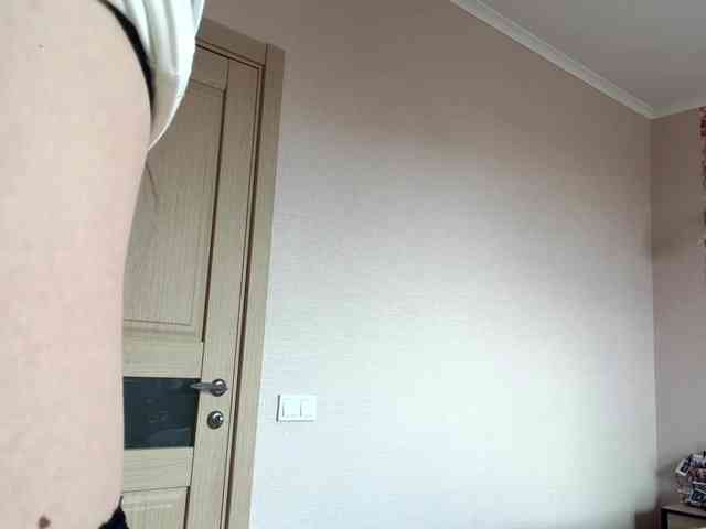 lizzzanatoo webcam