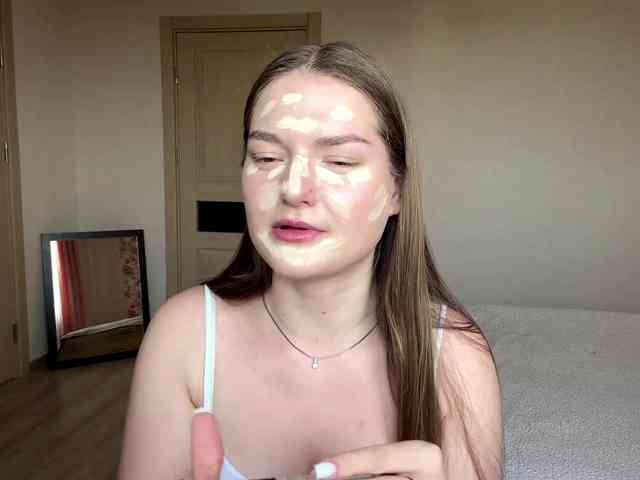 lizzzanatoo webcam