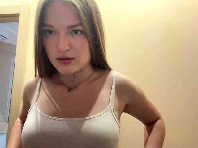 lizzzanatoo webcam