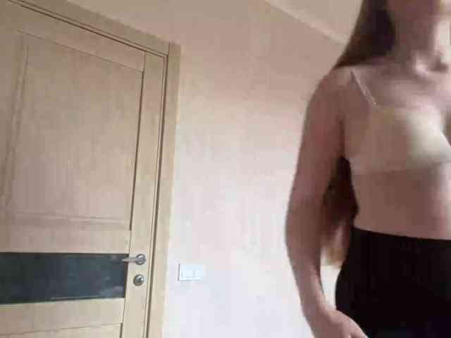 lizzzanatoo webcam