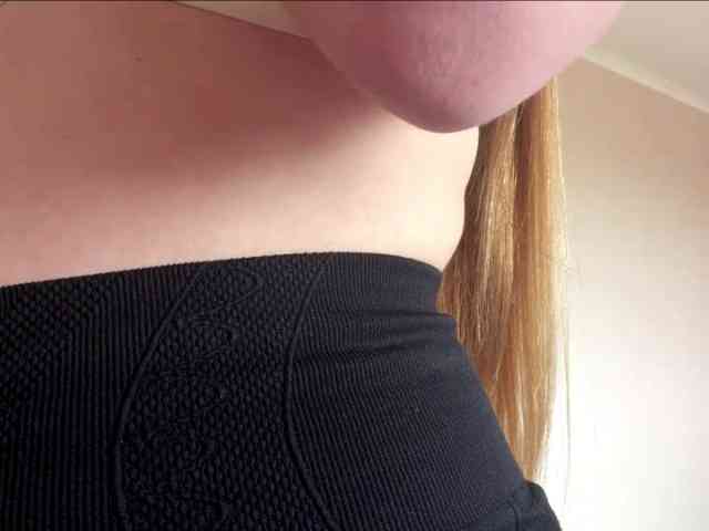 lizzzanatoo webcam
