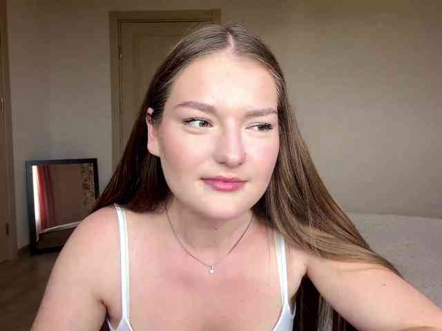 lizzzanatoo webcam