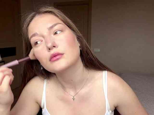 lizzzanatoo webcam