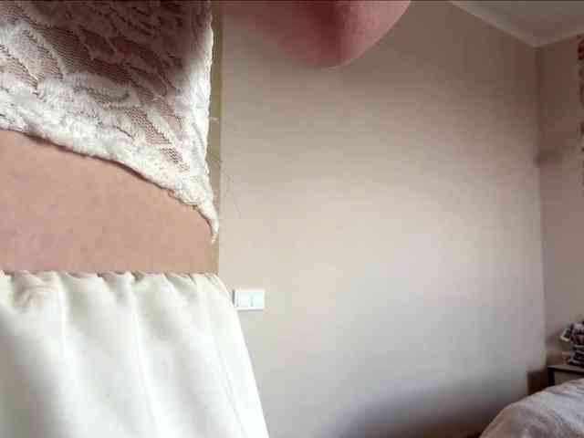 lizzzanatoo webcam