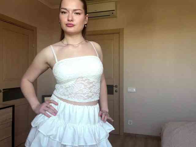 lizzzanatoo webcam