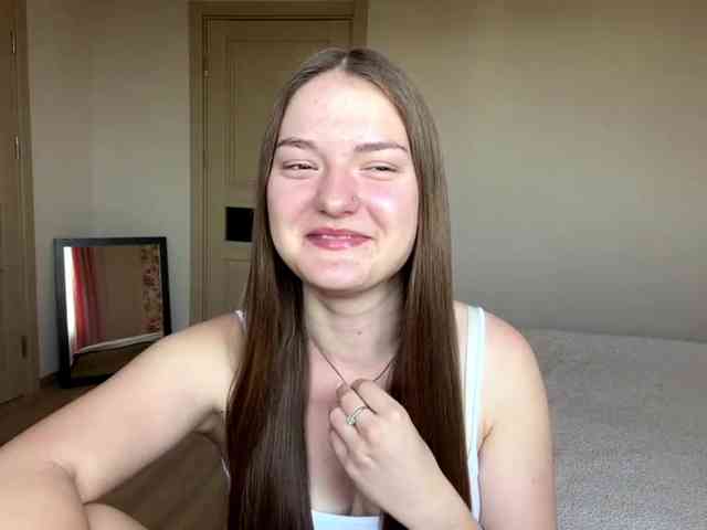 lizzzanatoo webcam