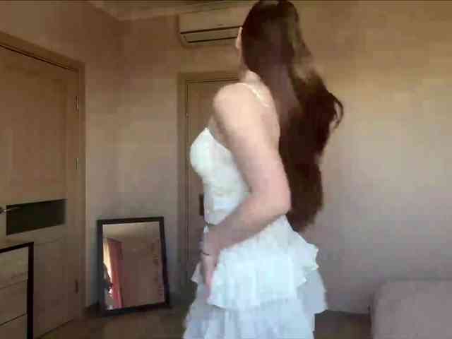 lizzzanatoo webcam
