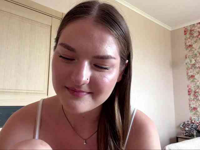 lizzzanatoo webcam