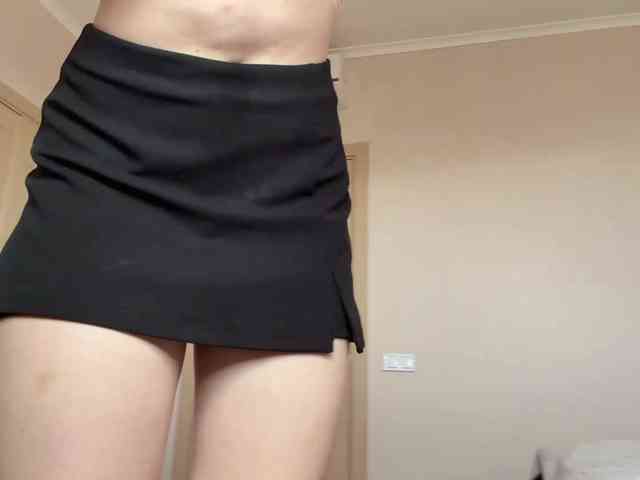 lizzzanatoo webcam