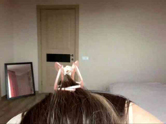lizzzanatoo webcam