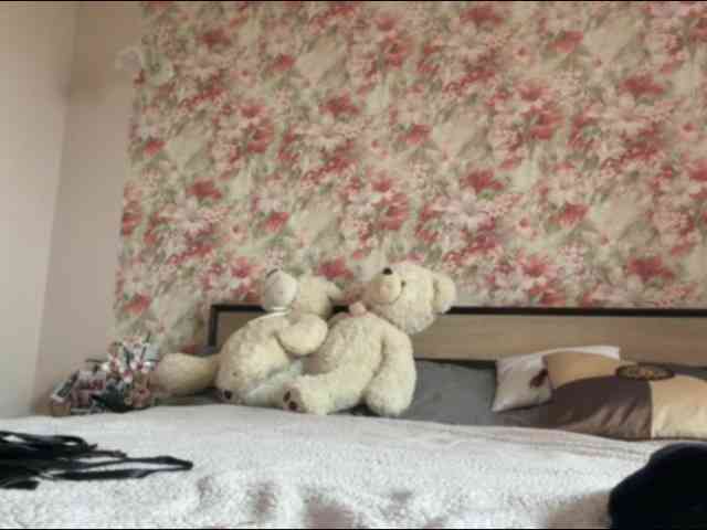 lizzzanatoo webcam